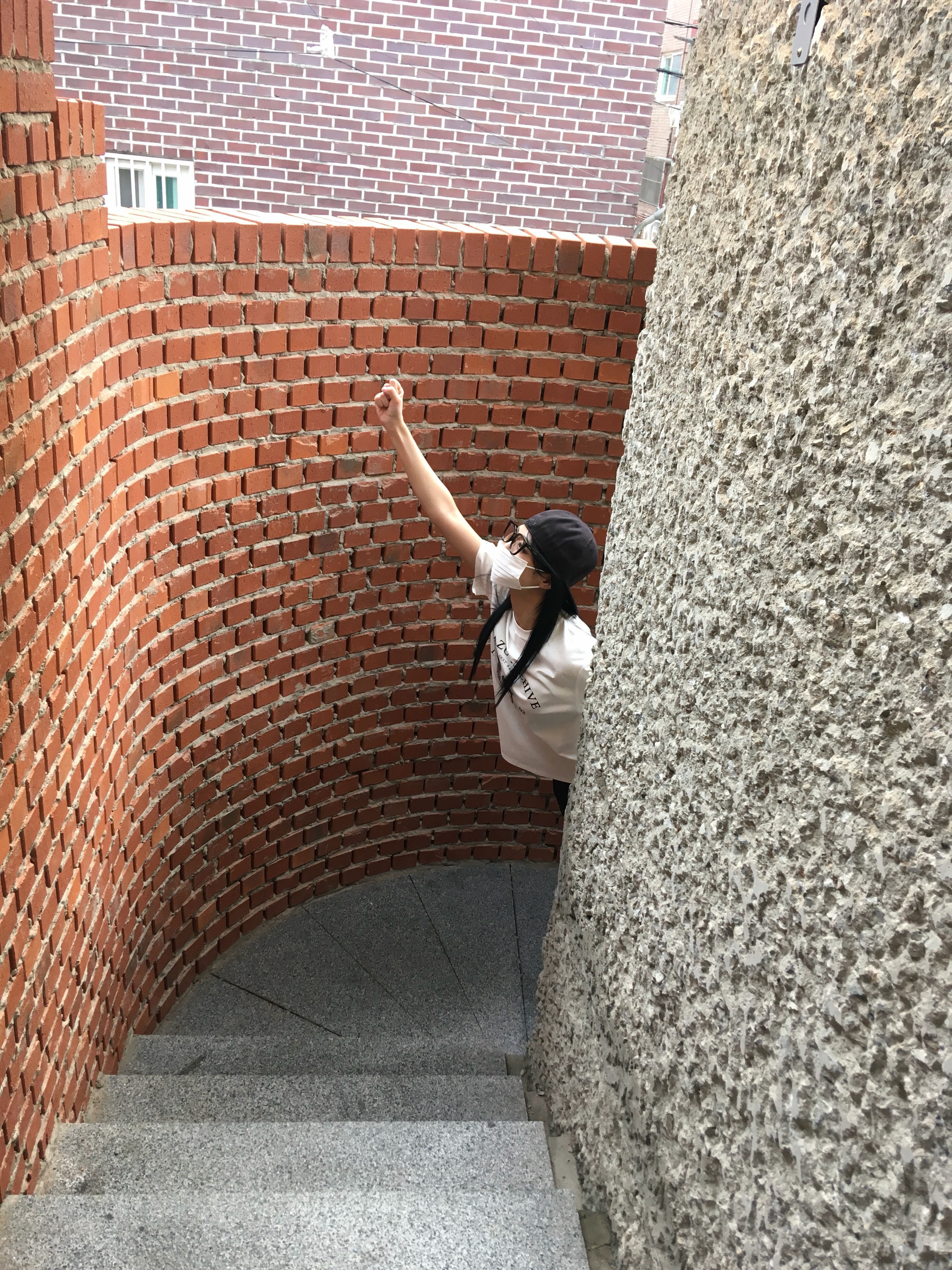 ahyeon｜郑雅贤🦋郑雅譞｜郑雅娴我家宝贝小馅好可爱呀！已经不能再忍受了…♡
