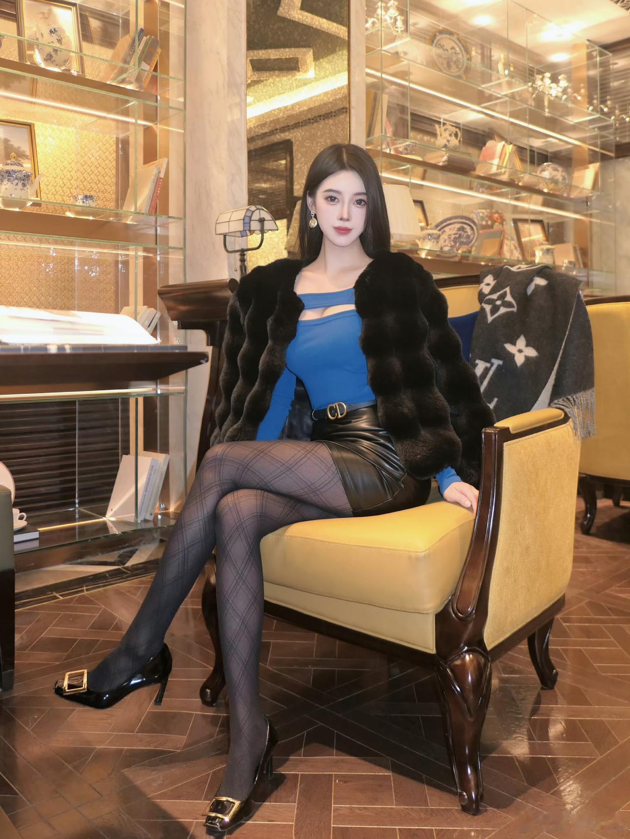 给冬天一点颜色瞧瞧💙🖤 ​​​