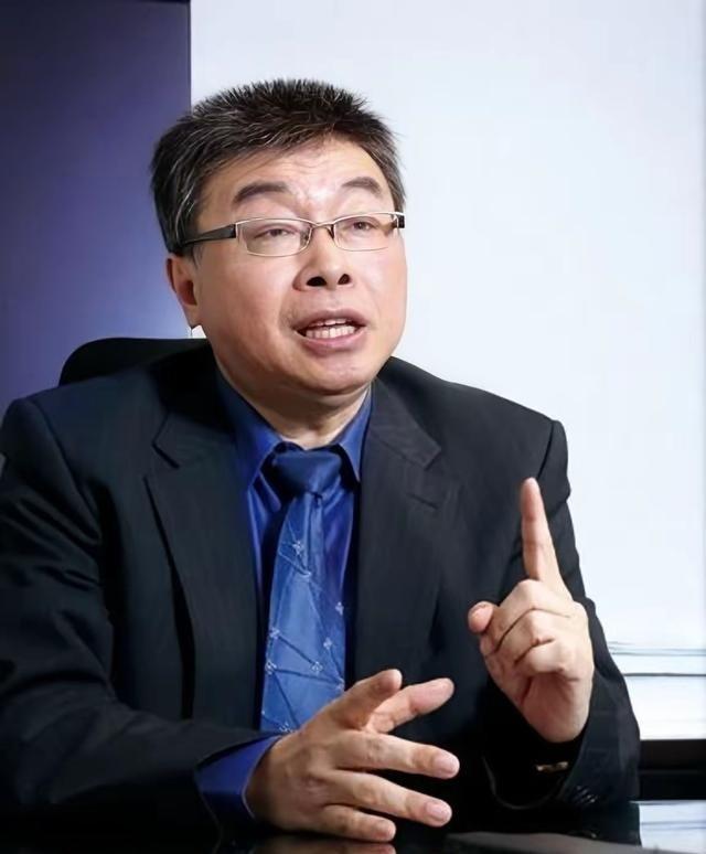 “如果敢打乌克兰，那么我就炸莫斯科，如果中方收复台湾，那么我就炸北京”，特朗普曾