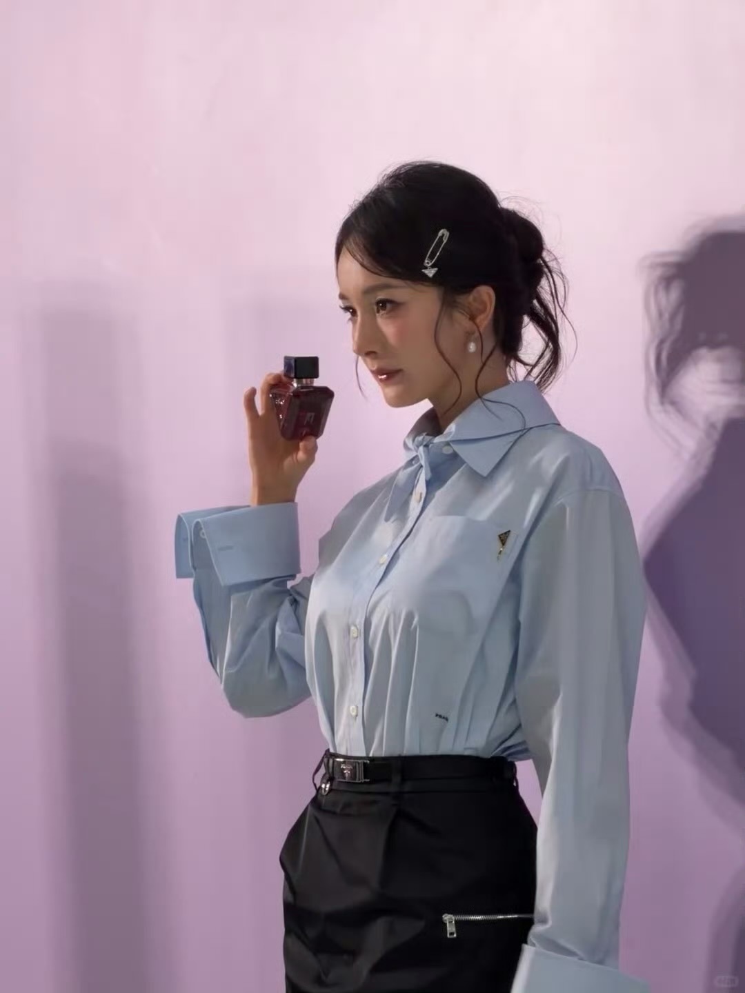 杨幂造型王安 这是新的发型师吗！快来个蜜蜂告诉我！这套妆造简直开挂，妈咪美出新高