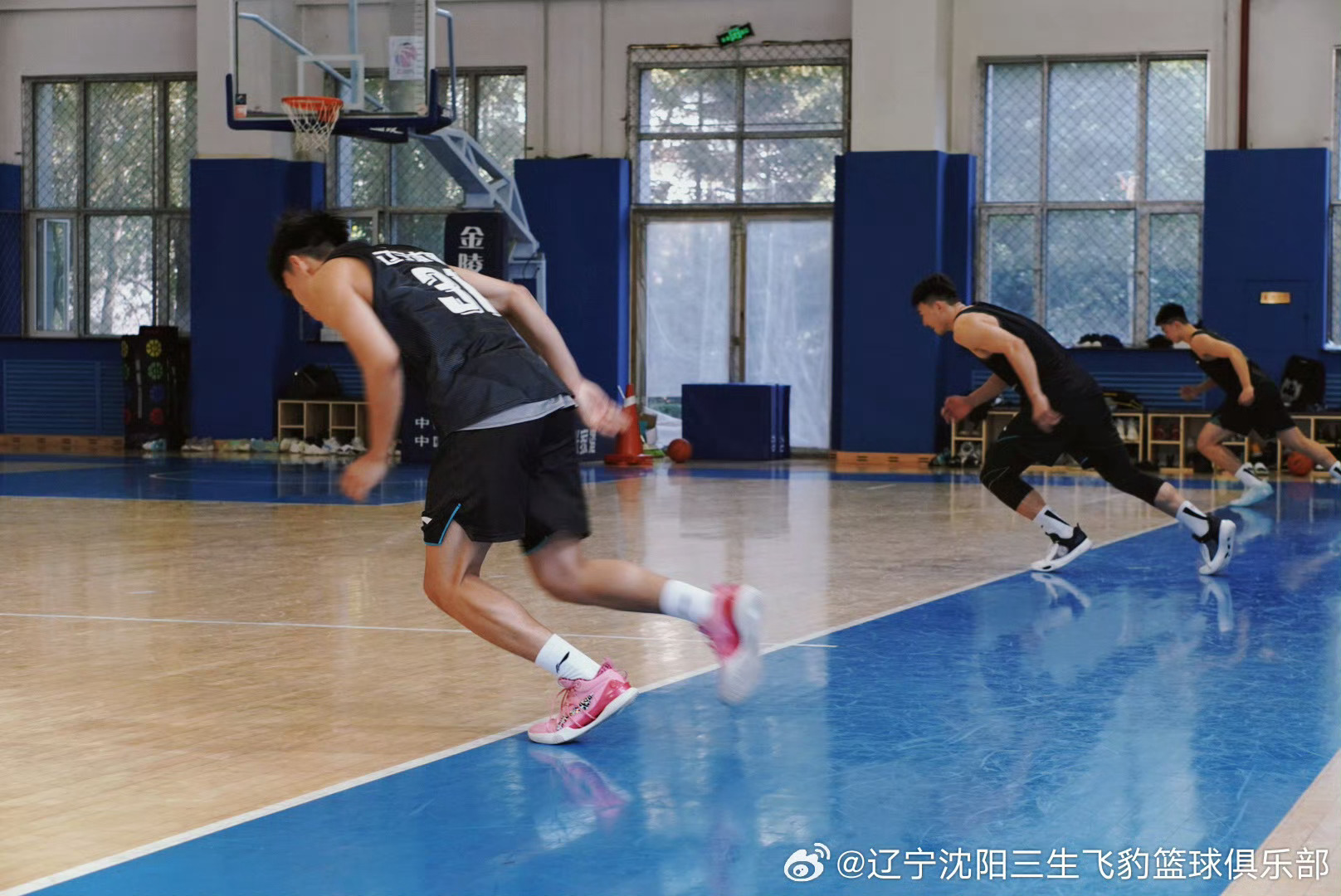 辽宁队将于11月26日在青岛进行CBA新赛季体测。体测一共有五项测试，分别为静态