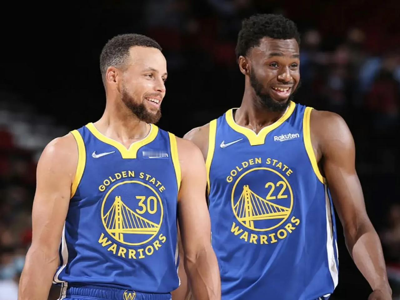 维金斯复出或为替补 此前662场全部首发

NBA季后赛首轮勇士将对阵国王，维金