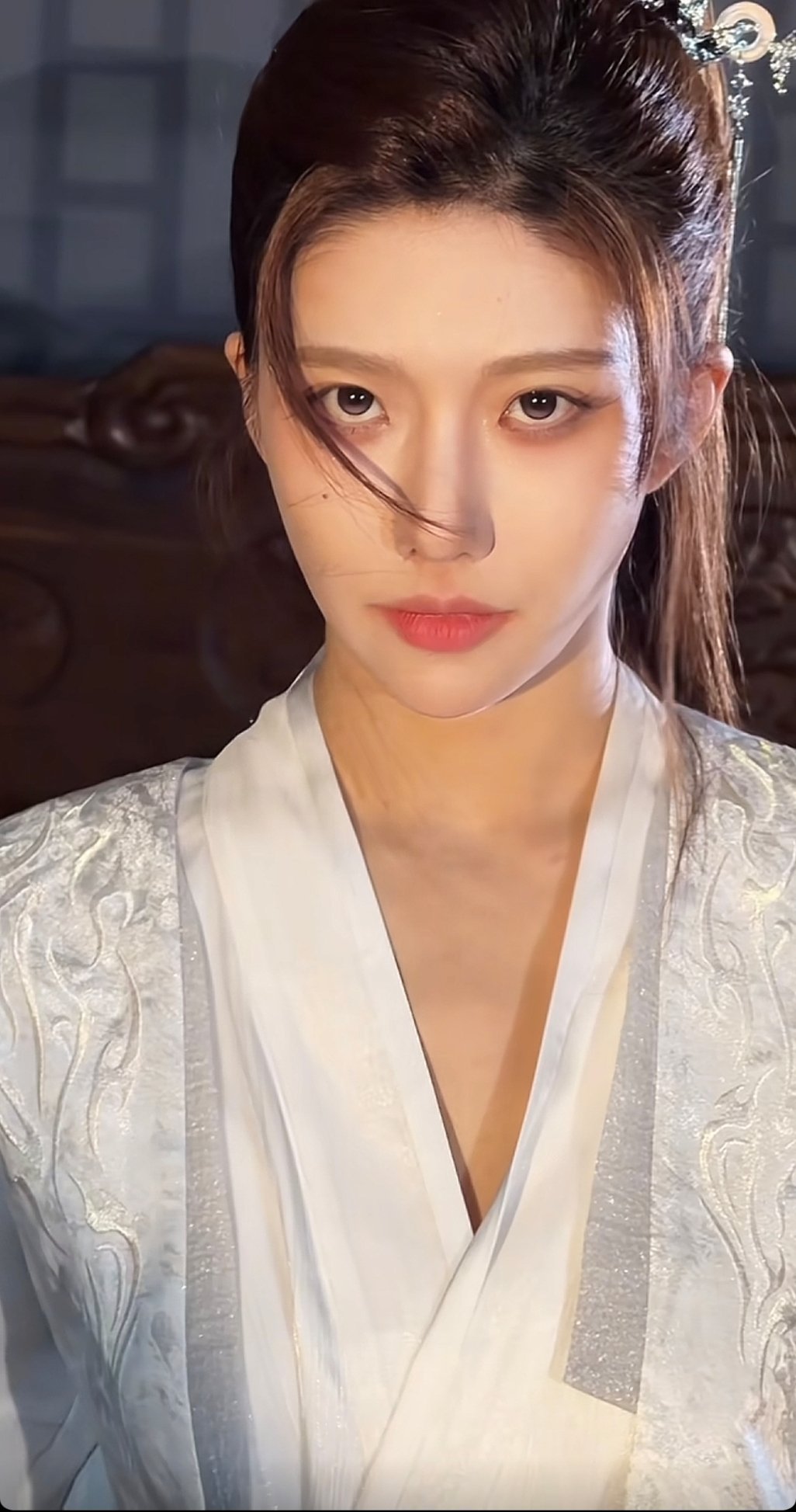喜欢过老狼的鼻子之后真的看不上任何丑鼻子怎么办，没有立体成这样的都别叫攻了真的很