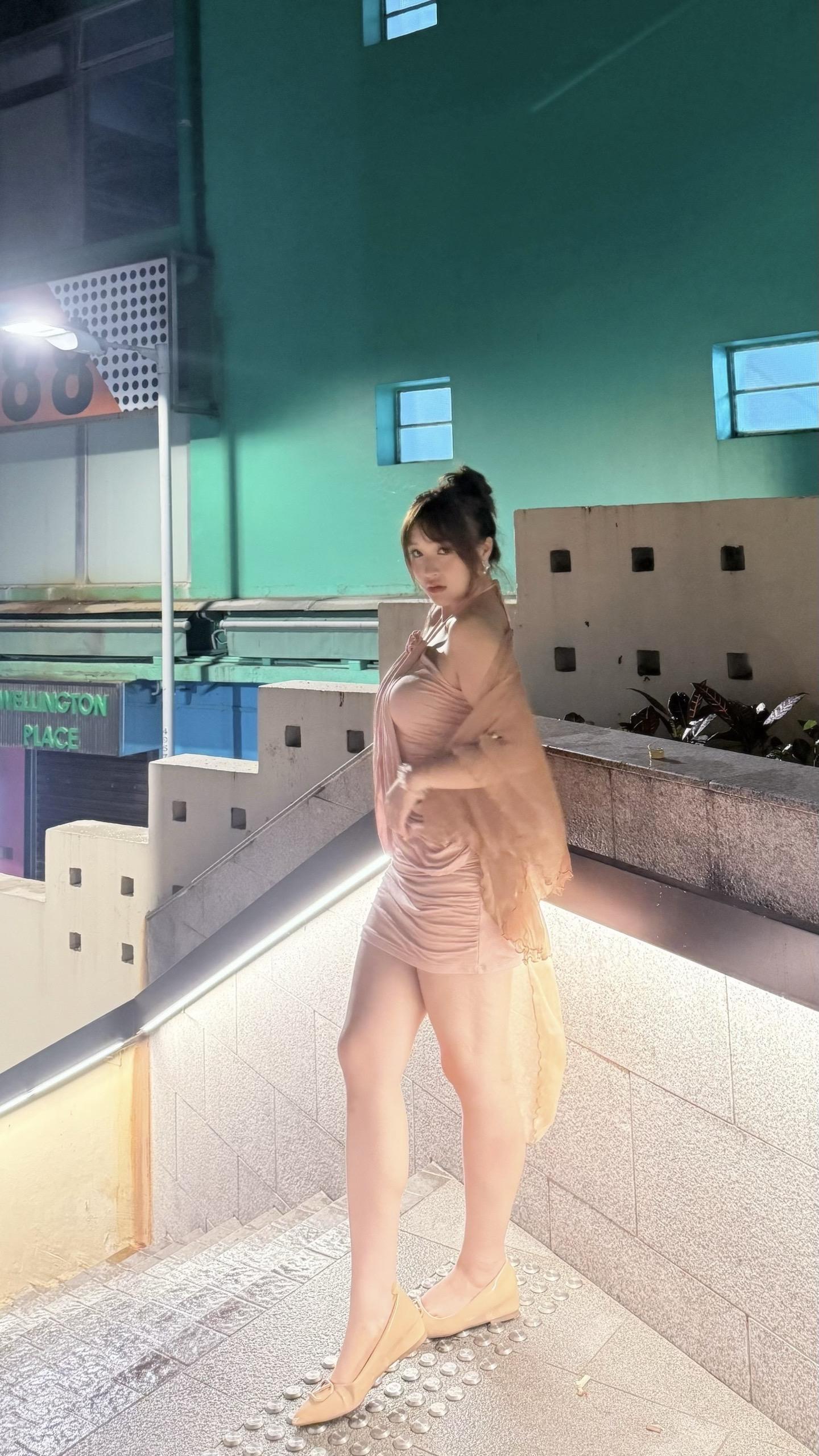 九月本是应该挺多回忆的 听完这首九月底 期待美好十月吧