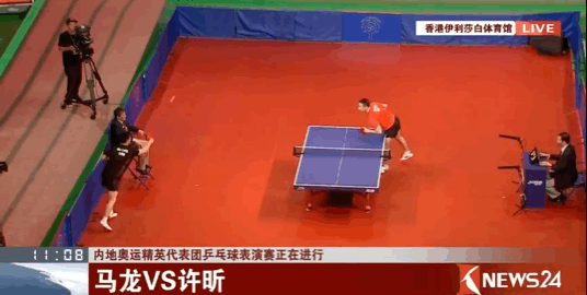 许昕的搞笑因子不愧是人民艺术家