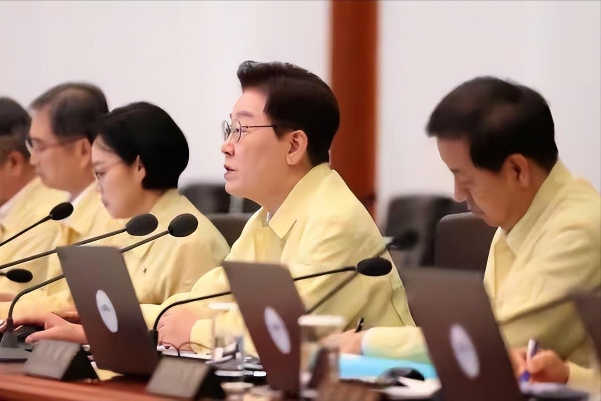 维系了70多年的美韩同盟，近期迎来了罕见的紧张裂痕，而这场风波的起因，说到底就是