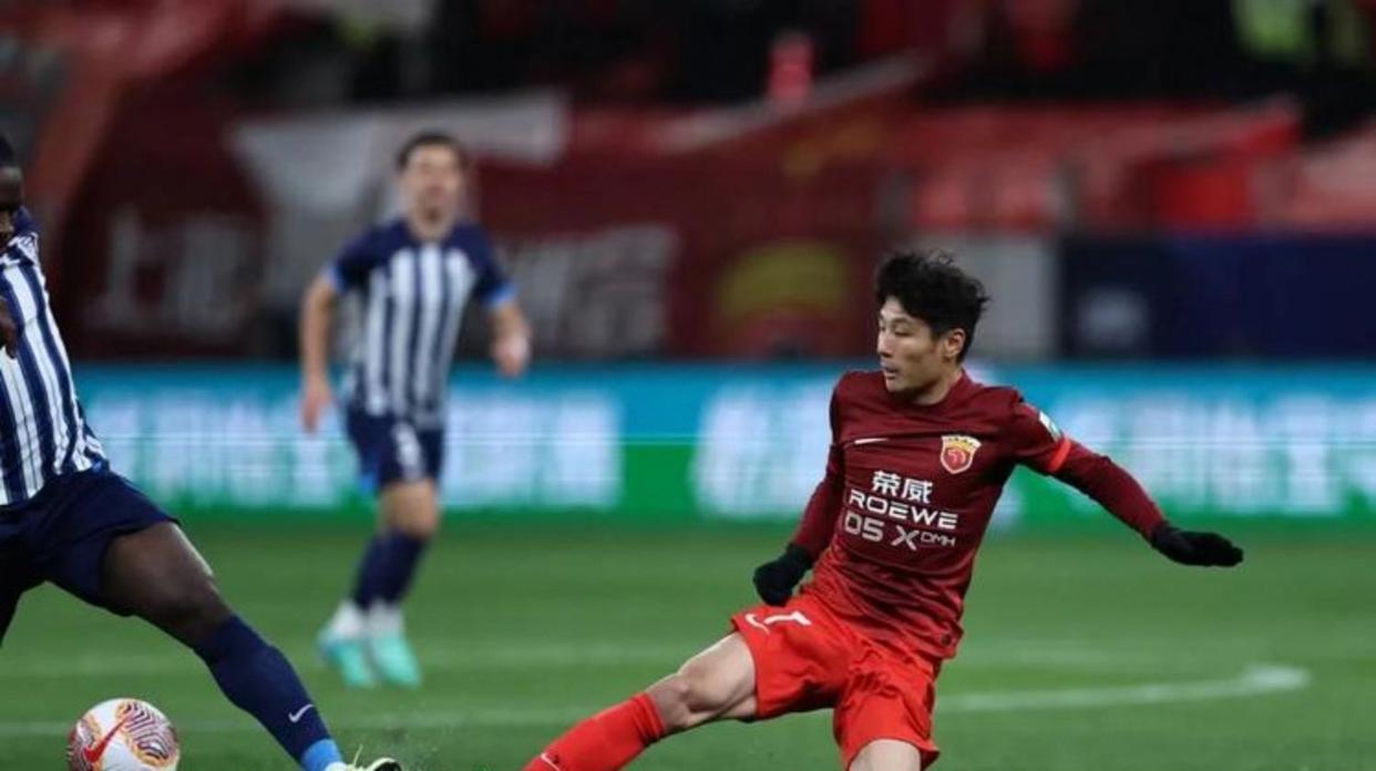 上海海港PK武汉三镇
今天（周六）20:00，中超第8轮武汉三镇客场挑战上海海港