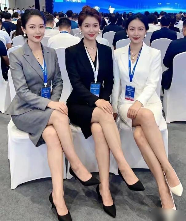 你见过最漂亮的女生是谁