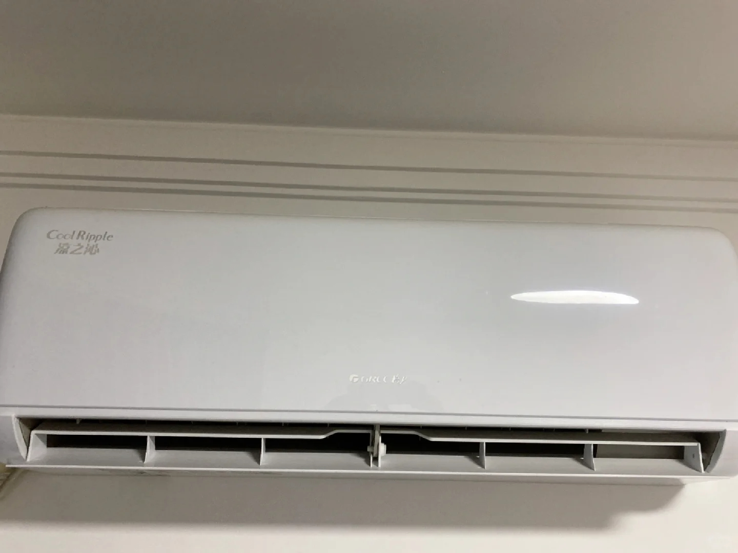 数码闲聊站空调为什么越用噪音越大 夏日炎炎，最近空调出风口声音越来越大难以忍受的
