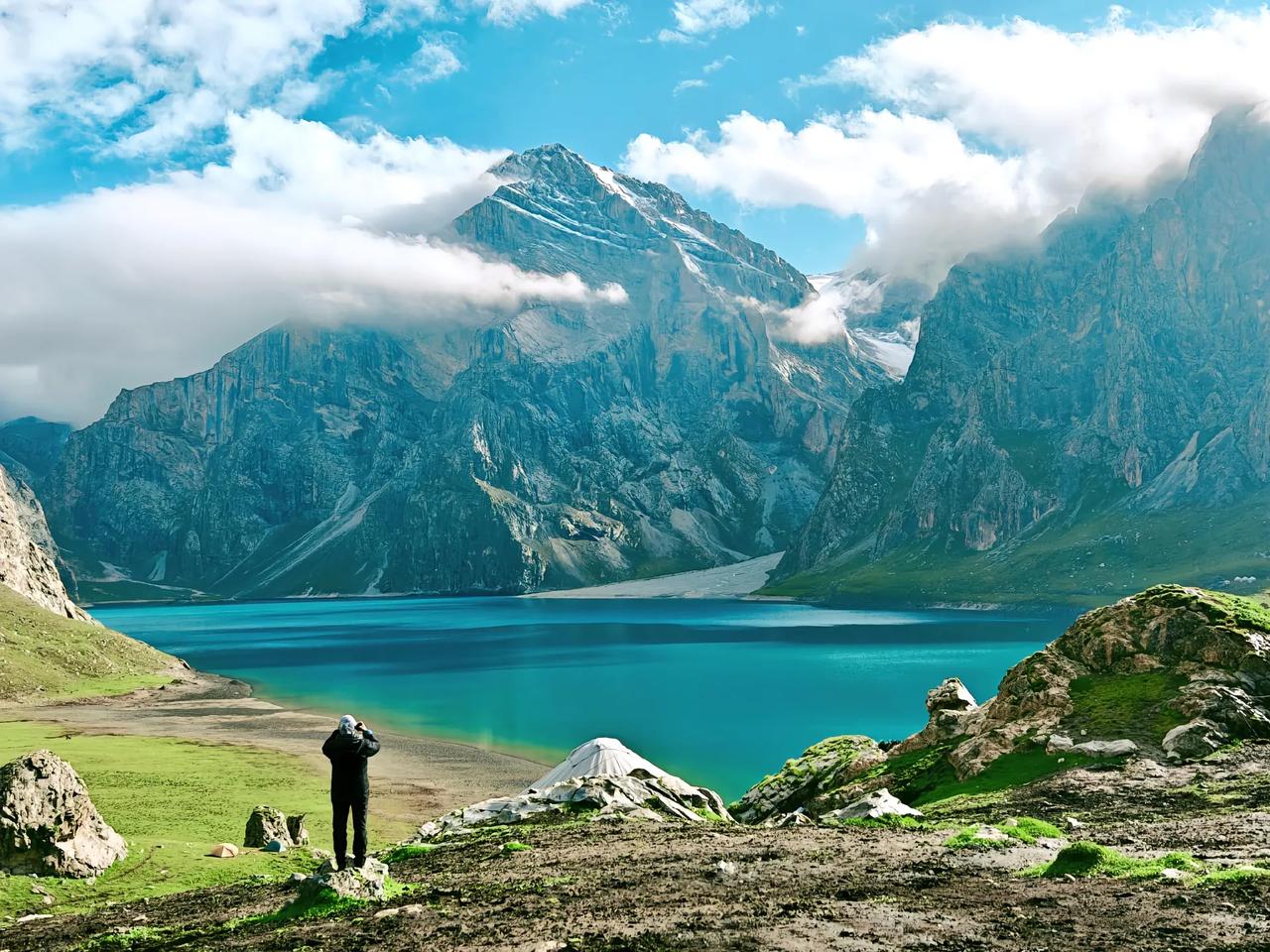 有多少男人敢把自己的手机给老婆看的？同样，又有多少女人敢把手机给自己的老公看的？