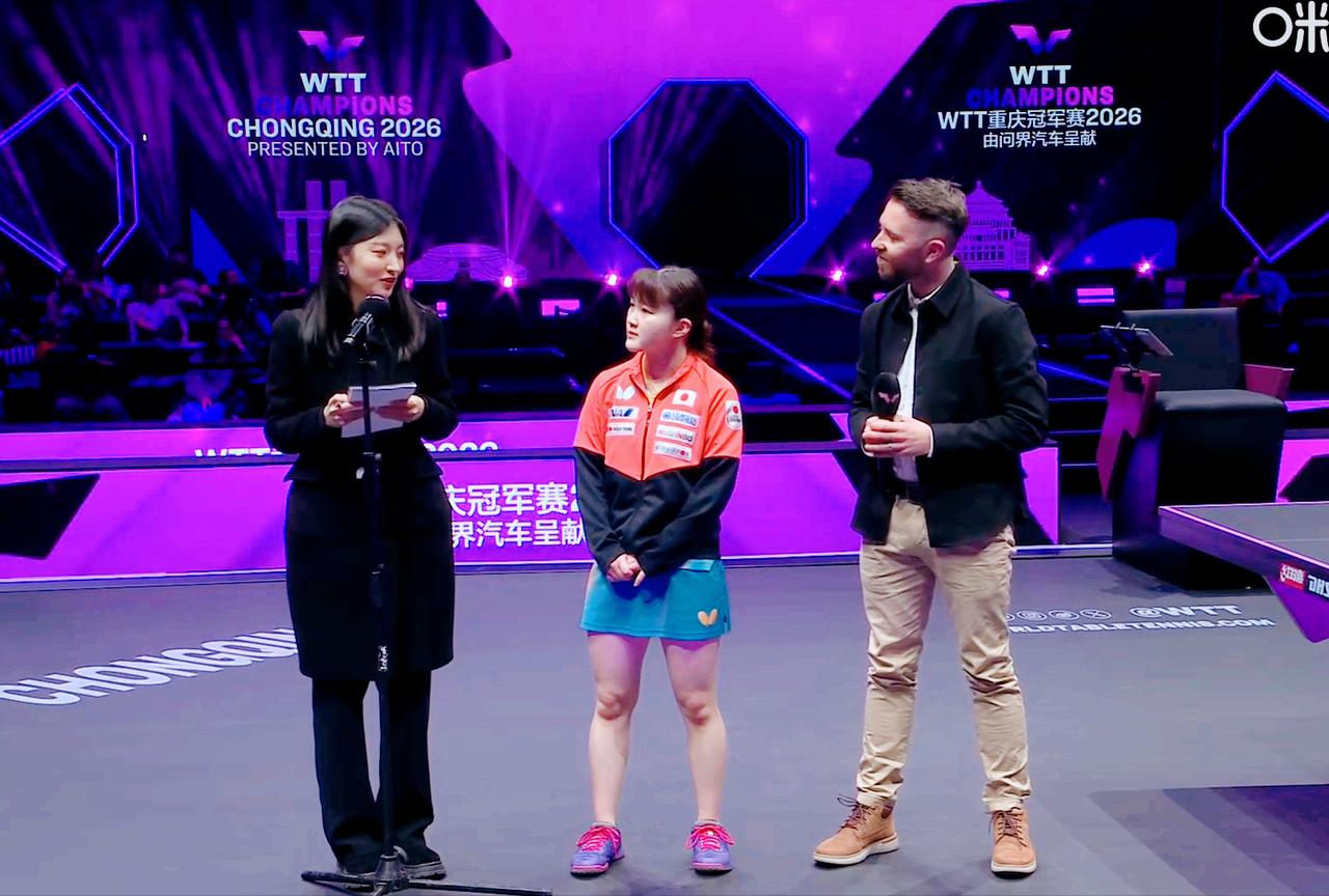 这个翻译小姐姐是哪个国家的？
她今天怎么用流利的日语给大藤沙月做翻译。

以前还