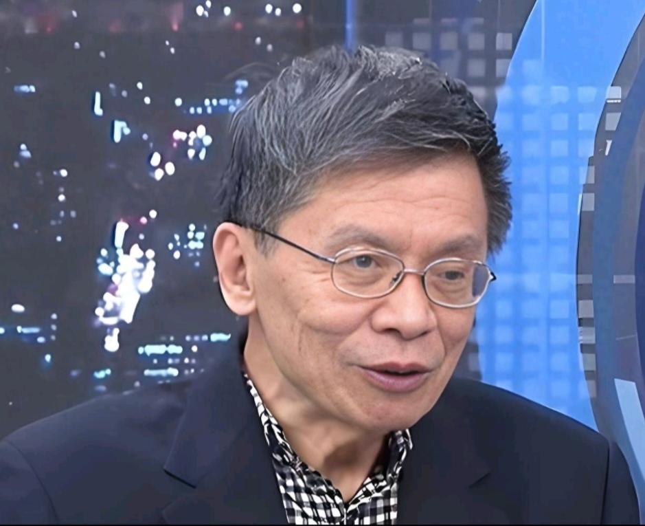 这才是说出了真话！
台湾名嘴沈富雄批评台中市市长卢秀燕：最虚伪、毫无政治担当。
