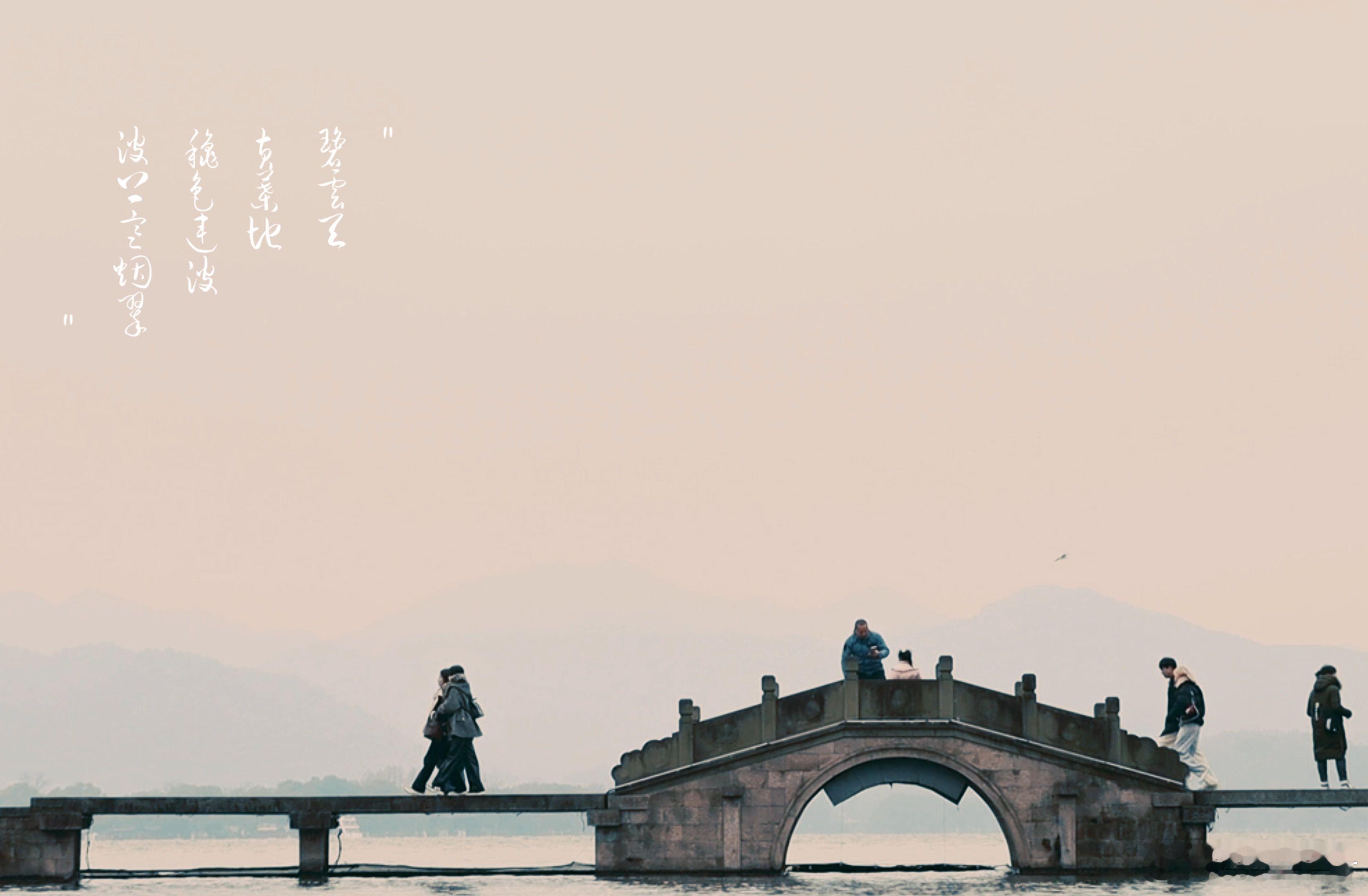 我知道      文/孔一童越来越感知自己在一群优秀的人中间他们脸上挂满平静乐见