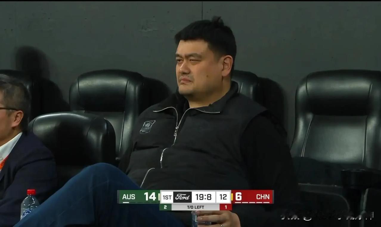姚明：我为中国篮球做了贡献，为什么还有那么多人黑我！

其实中国篮球的发展不能简