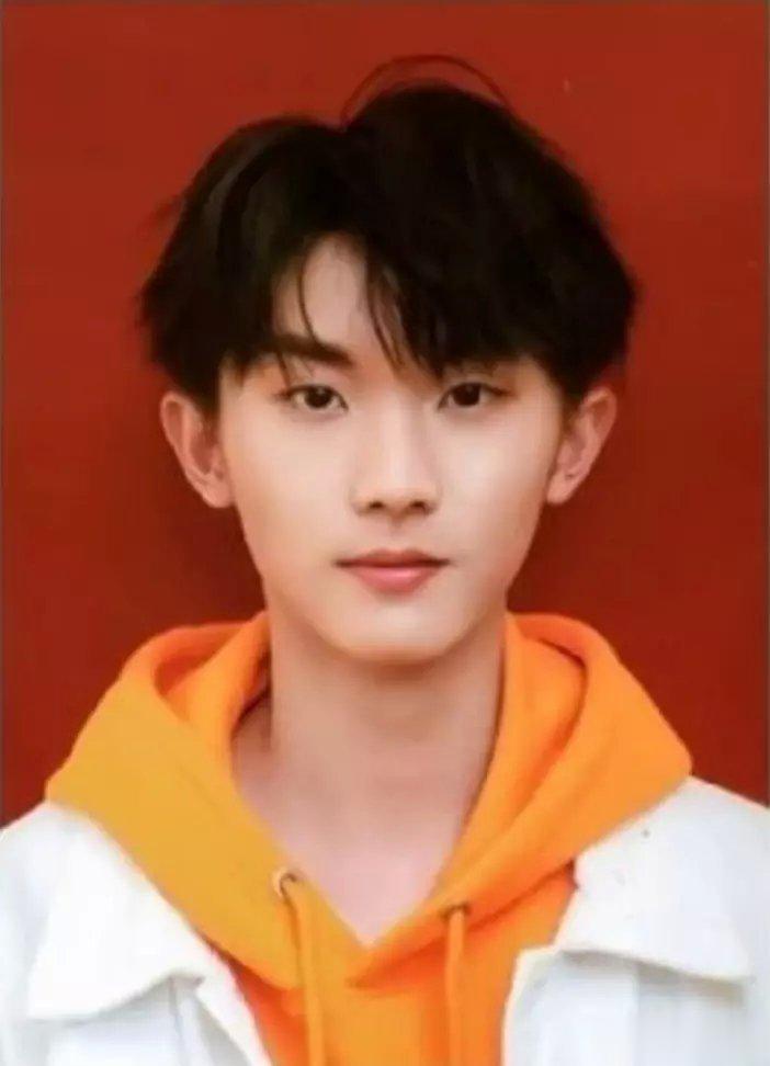 #马嘉祺[超话]#mjq#马嘉祺理想之途演唱会# mjq#马嘉祺新生代歌手# 两