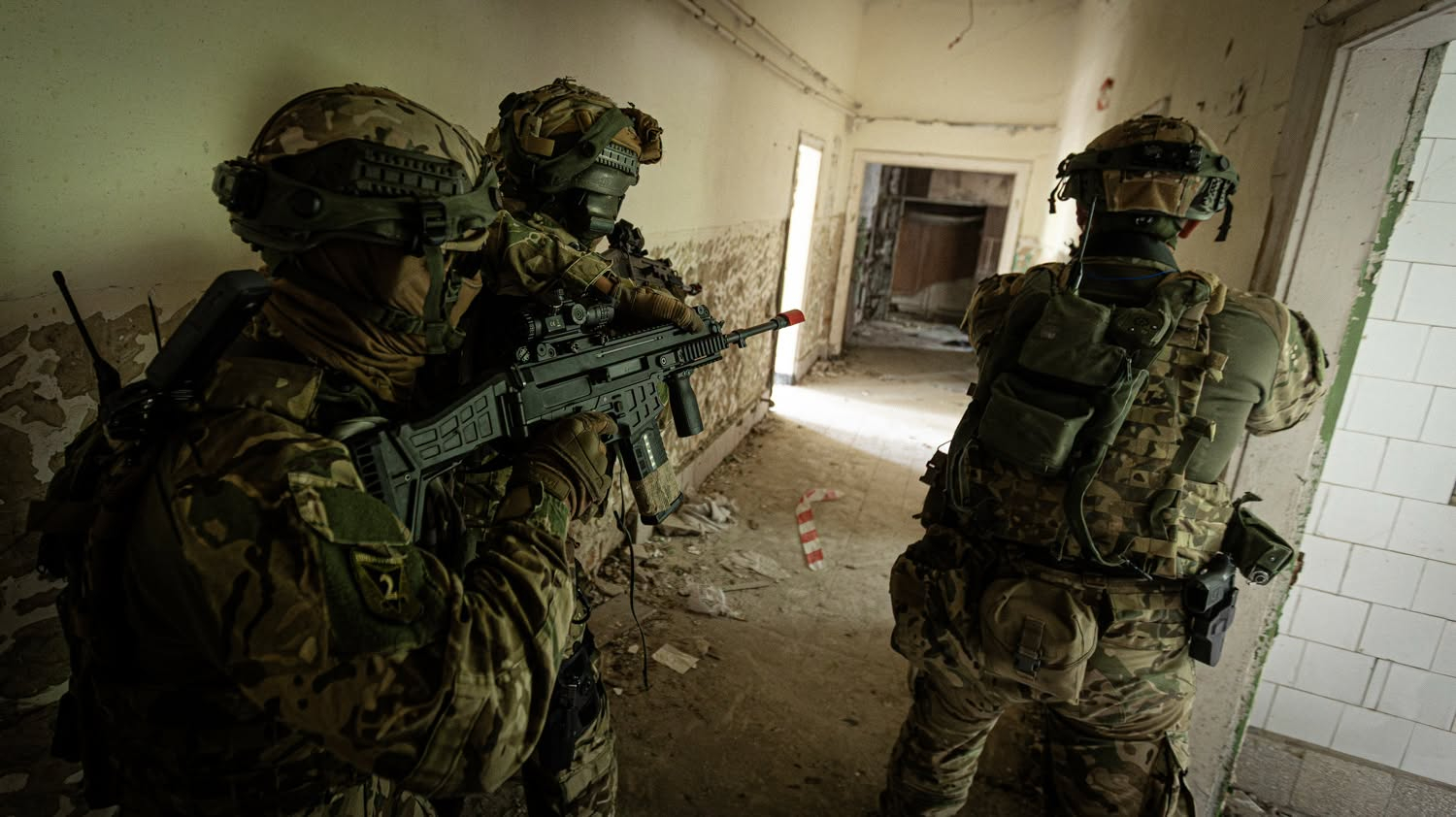 匈牙利第一装甲旅第二步兵营建筑内作战训练烽火问鼎计划