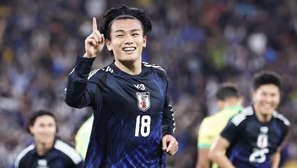 突尼斯vs日本 日本上下半场各入两球，4-0领先突尼斯，完胜！ 
