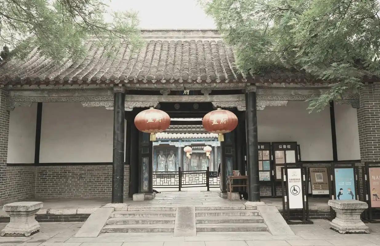 古人怎么买房、租房？有房产证吗？

在现代社会，“买房”几乎是每个家庭的人生大事