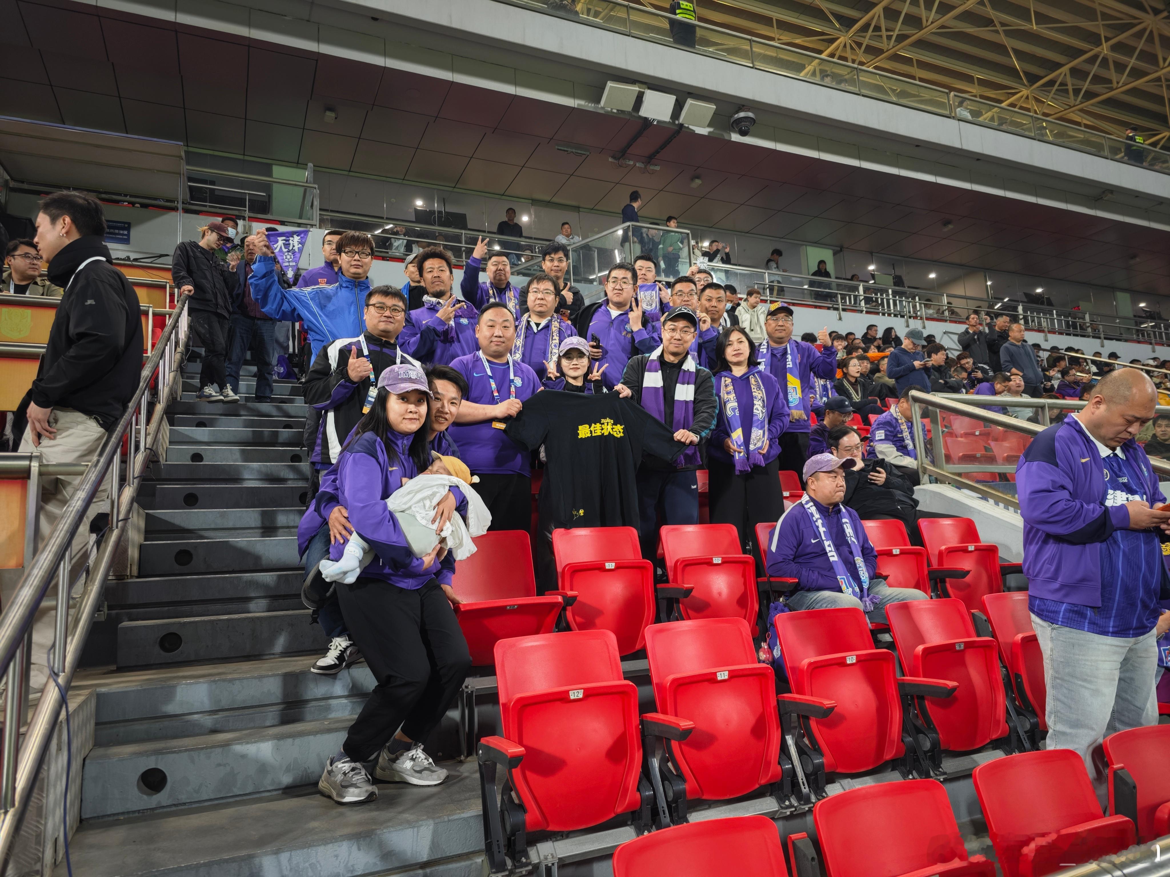 好久没写看台版1234啦，说几个哈。1️⃣.冷，有两种形态，一种是联赛首轮，大家