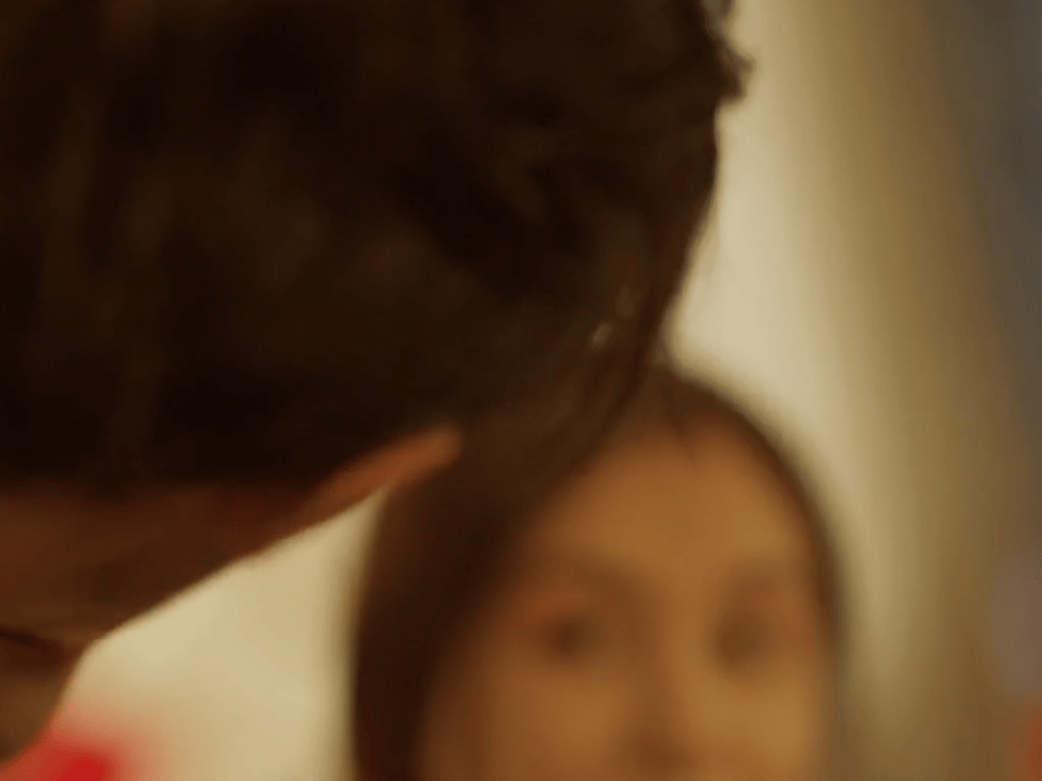 剧还没播先吻上王子文王子文演的李晓兮真的好有魅力，整个人美得很有辨识度，不是那种