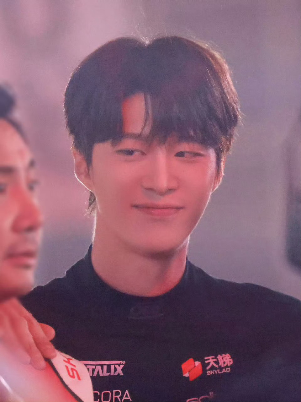 范丞丞飞驰人生3历小海美强惨代表 九宫格帅照暴击！病号服也挡不住的破碎感与少年气