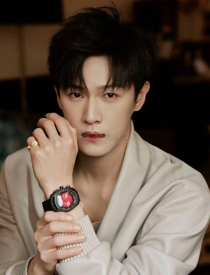 李昀锐将出席3月巴黎时装周，期待小林闪耀巴黎