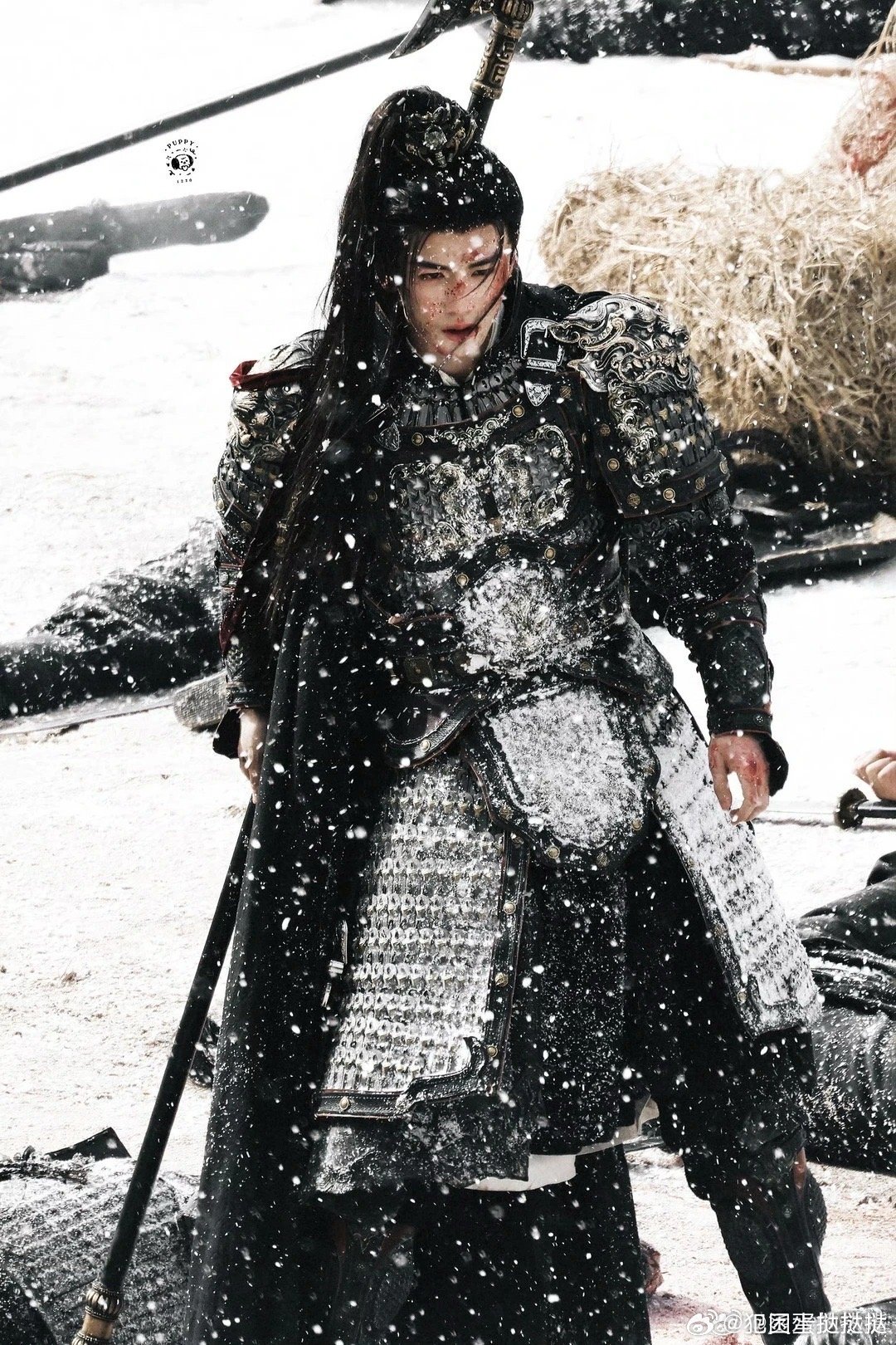 何苏叶快来给谢征把把脉 《逐玉》破碎谢征重伤昏迷惹人疼，隔空喊来《爱你》中医何苏