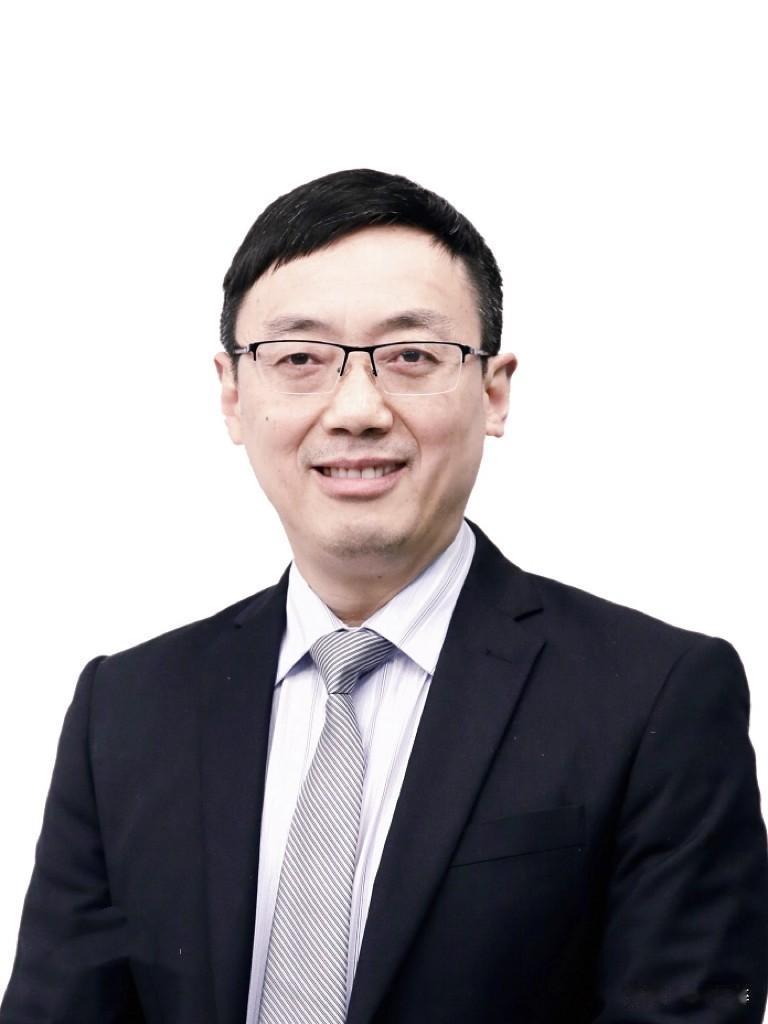 家凤老师是一把“双刃剑”式公众人物，他的直言在关乎行业诚信、是非底线的议题上，敢