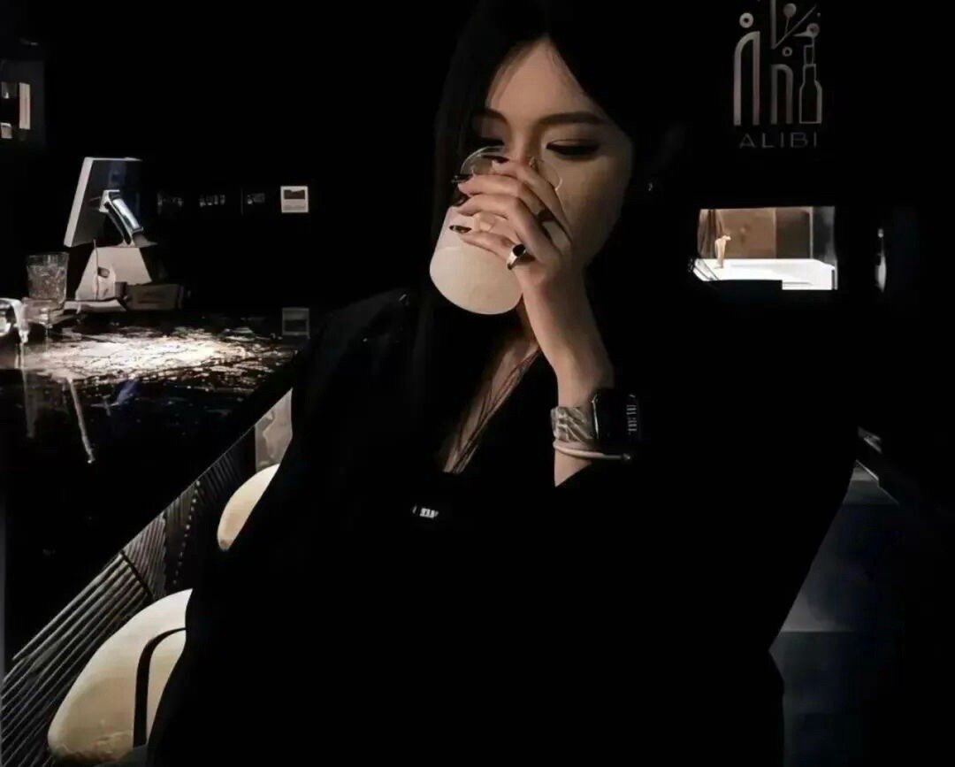 不甘心就变强 挥刀斩向自己的人 没有一个是无能之辈 ​​​