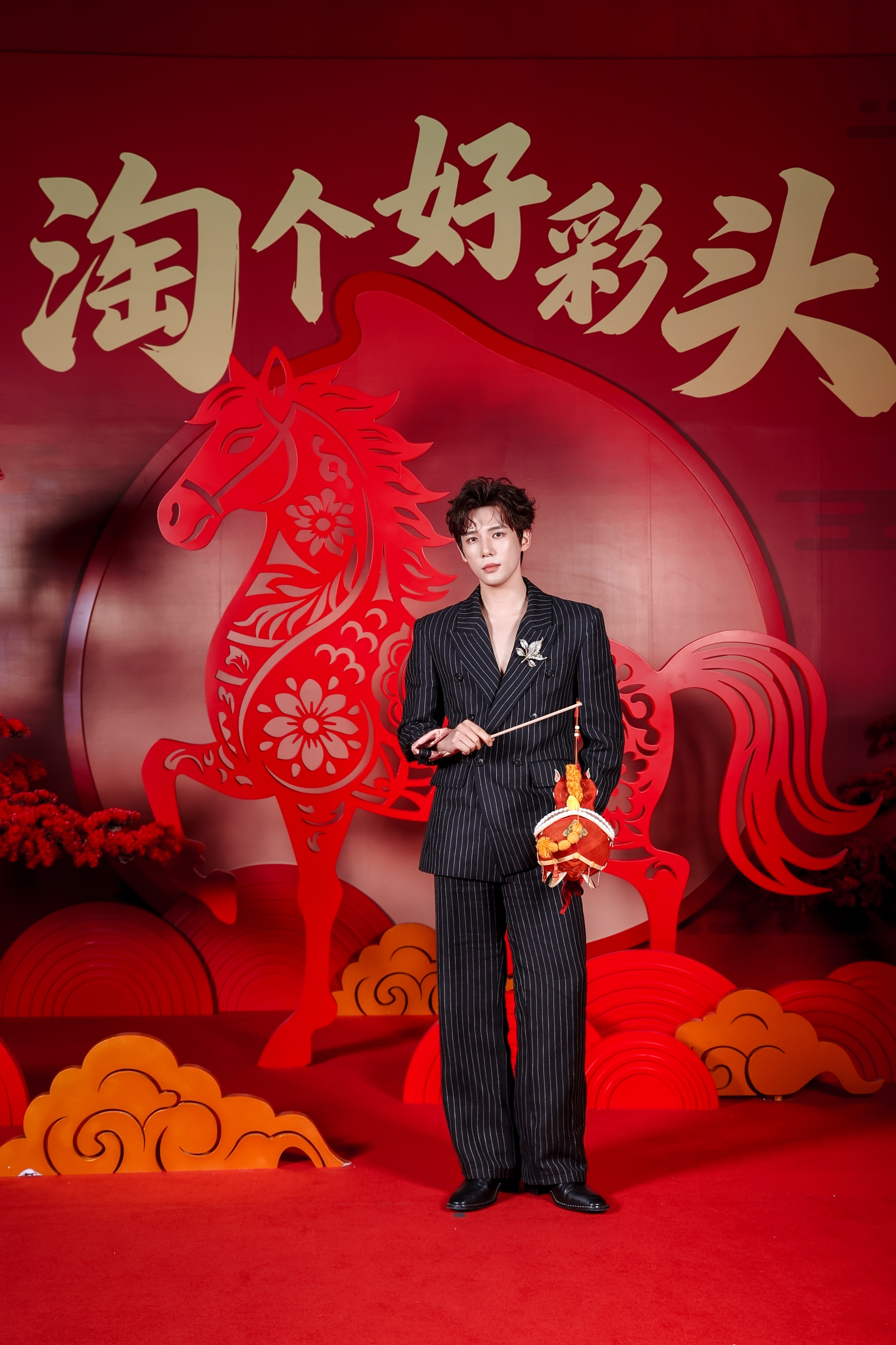 微博之夜明星淘个非遗大片天猫年货节办出年张力我们打工人就是要看这种颜值盛宴才有力