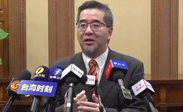 明知会遭舆论围剿，国民党副主席萧旭岑为何还要把“两岸只有户籍问题”这话说透？不仅