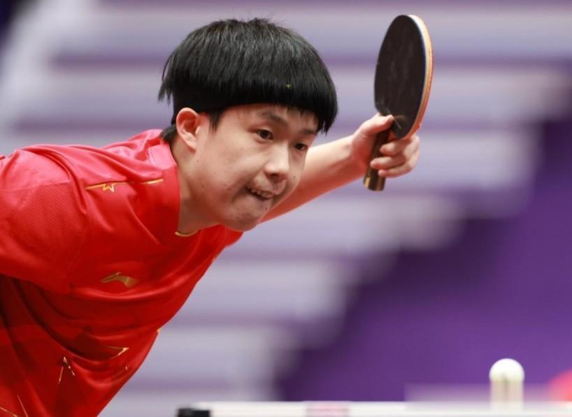 4-2！黄镇廷心服口服，王楚钦晋级决赛，樊振东成四冠王最后阻碍
王楚钦在杭州亚运