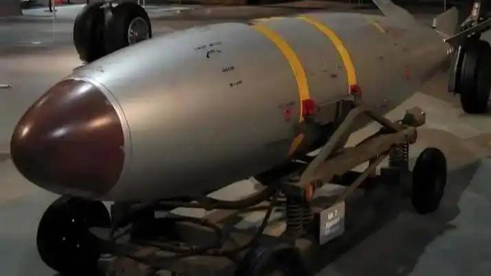 这是让世界发懵的消息！
给乌克兰送核武器？
还是帮着乌克兰拥有核武器？

不管是