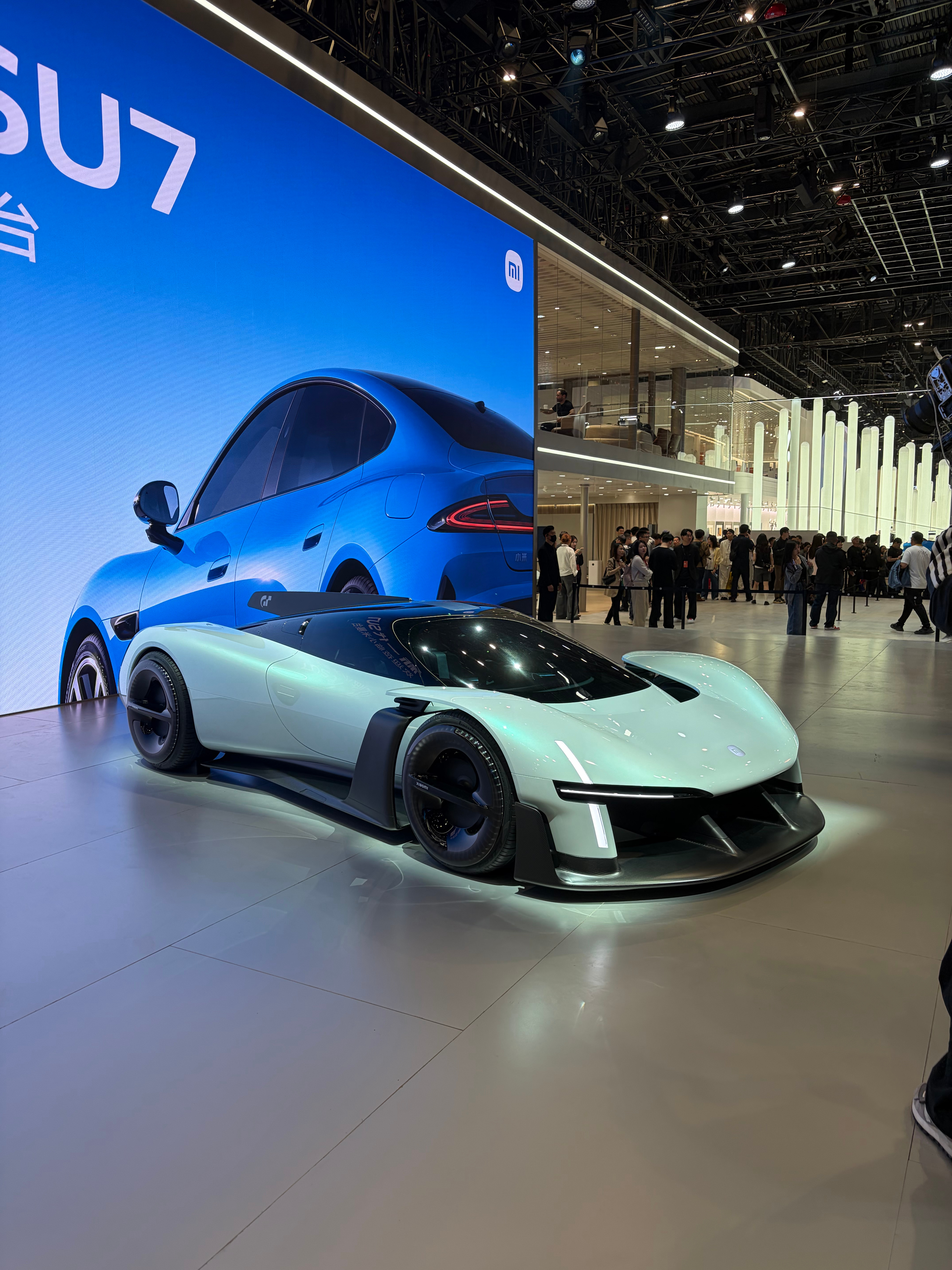 看完雷总今早发布会的官宣，聊聊我最真实的感受。不得不说，雷总这次的节奏把握得很沉