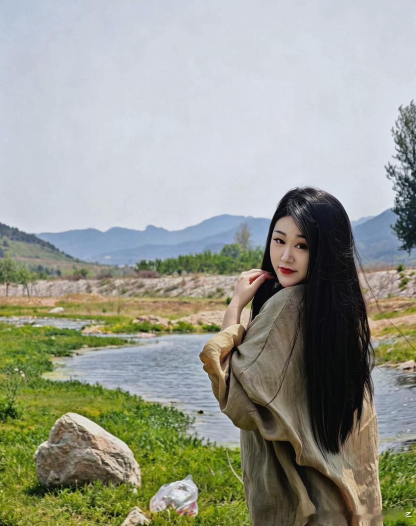 超会买指南618时髦开局 在辽宁义县大石湖 坐拥山林湖瀑一山一清流 就地收获满目