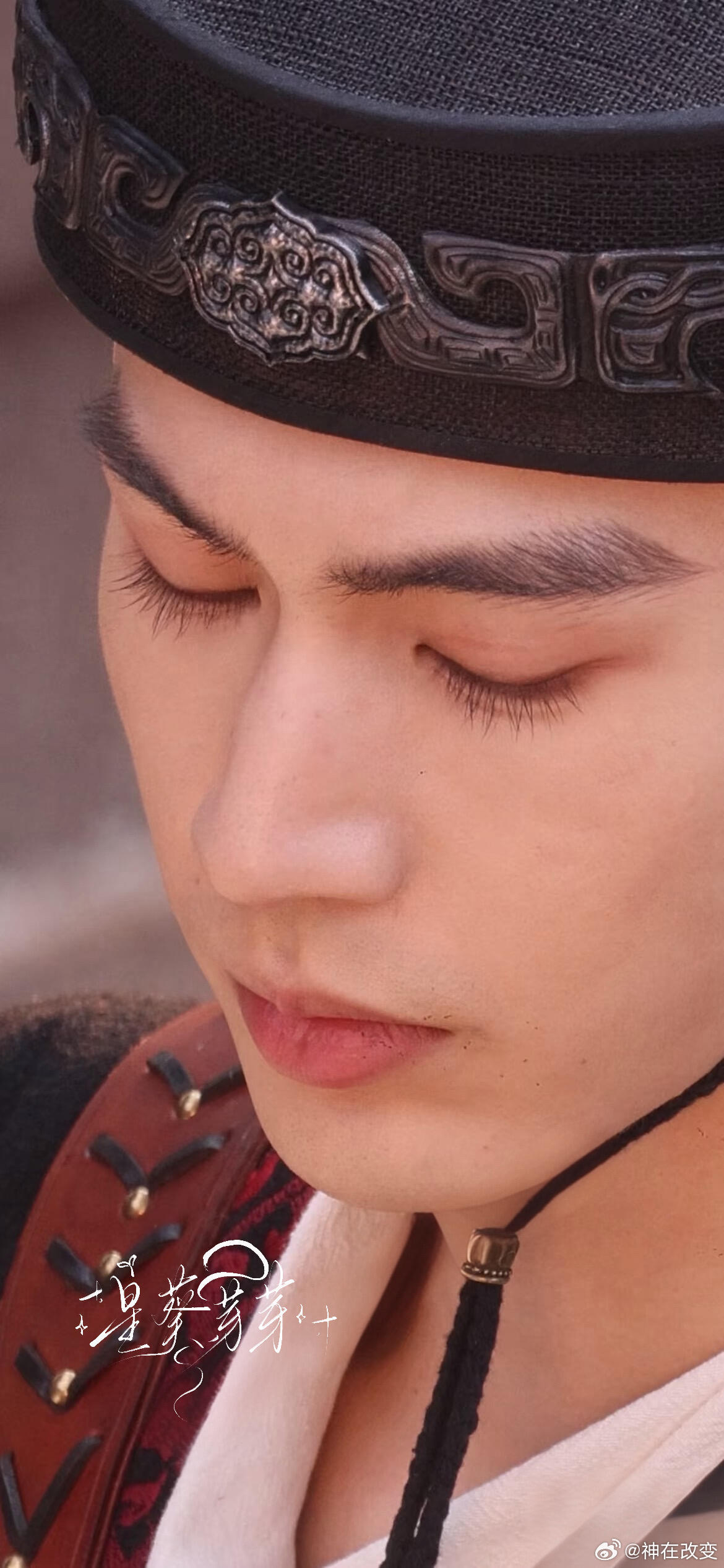 张凌赫  3.1归鸾｜赫的眼睛鼻梁嘴唇都太鲨我了…今天的新造型有一种白面书生的感