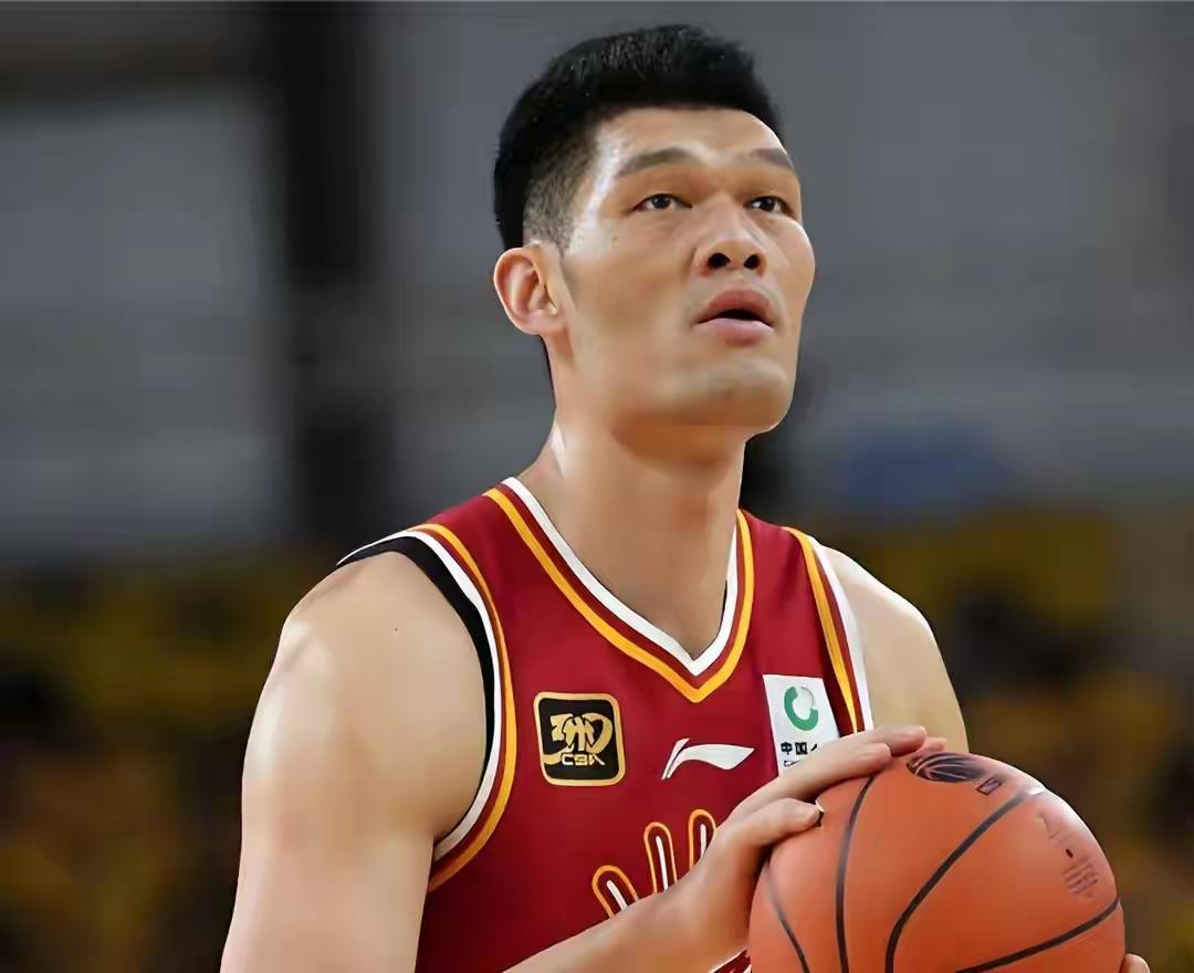 昨天晚上看山西和深圳的比赛，还是吸引不少球迷的眼球，因为深圳队就是山西汾酒的测试