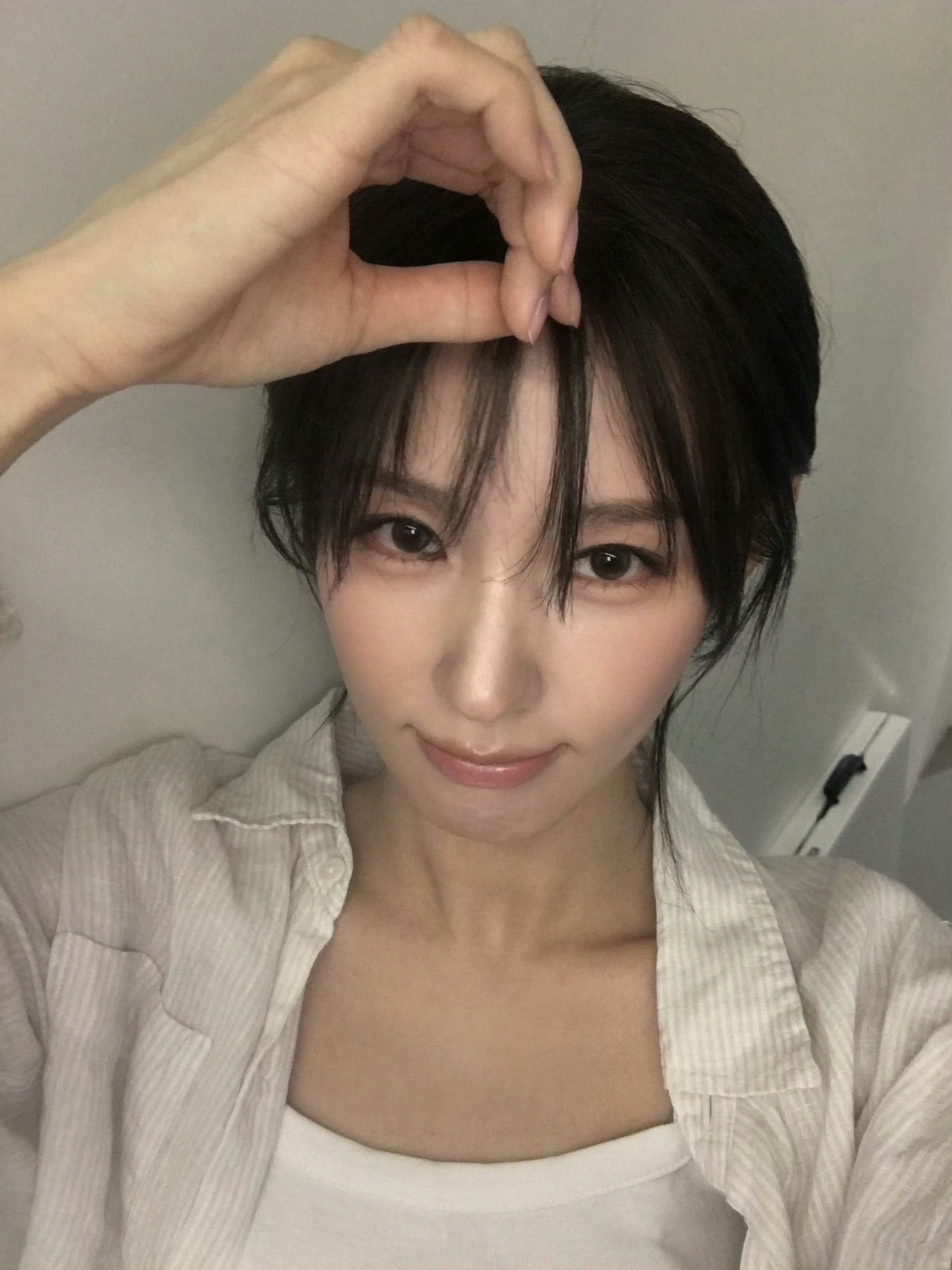 idle组合赵美延盛世美颜 赵美延power主唱 【资源搬运】260914薇娟彩
