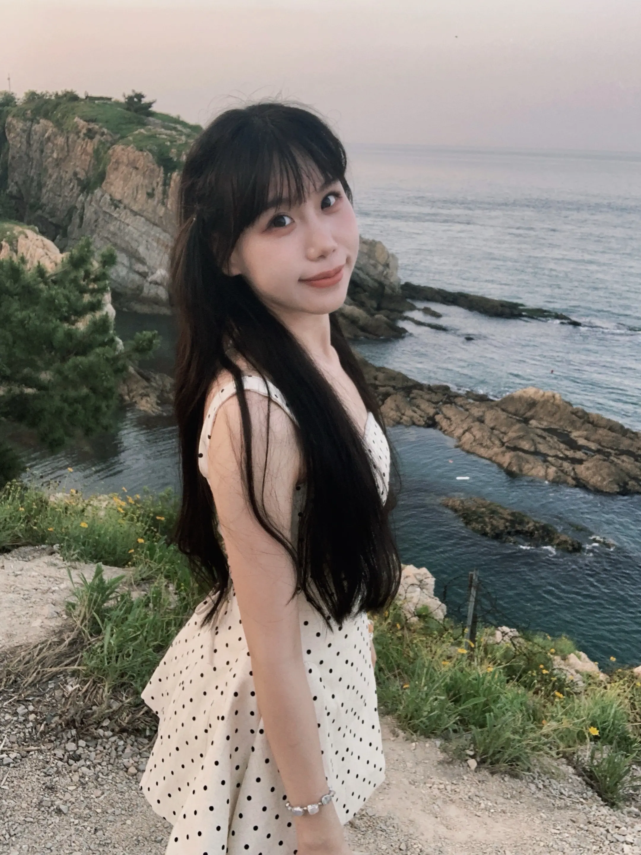 浪漫的不是海边 浪漫的是爱 海边生日碎片 这几年大家都在海边给我庆生...