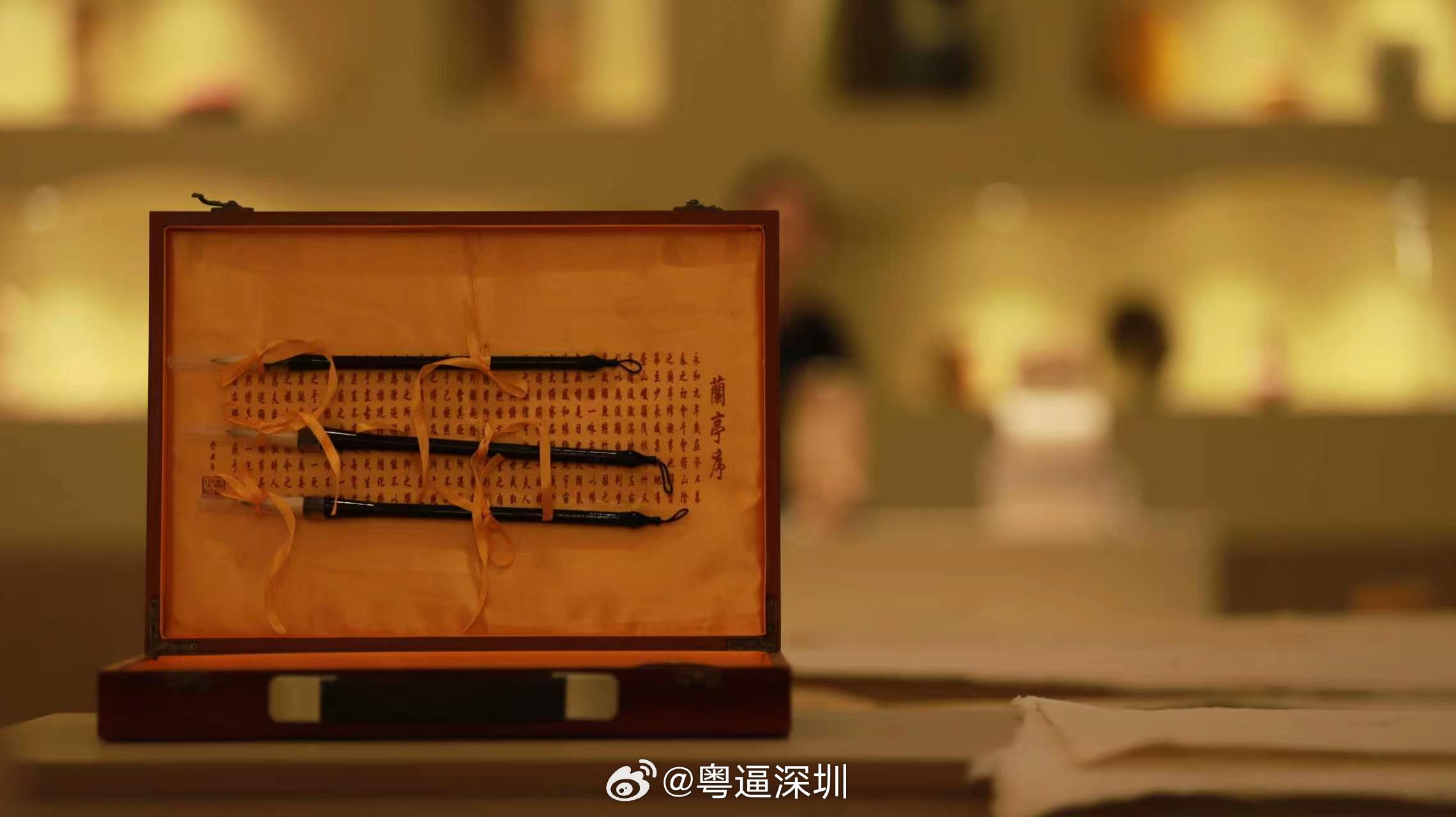 和田桑皮纸坚持1700年古法制作工艺【桑皮纸：穿越千年的纸业活化石】在机器造纸普