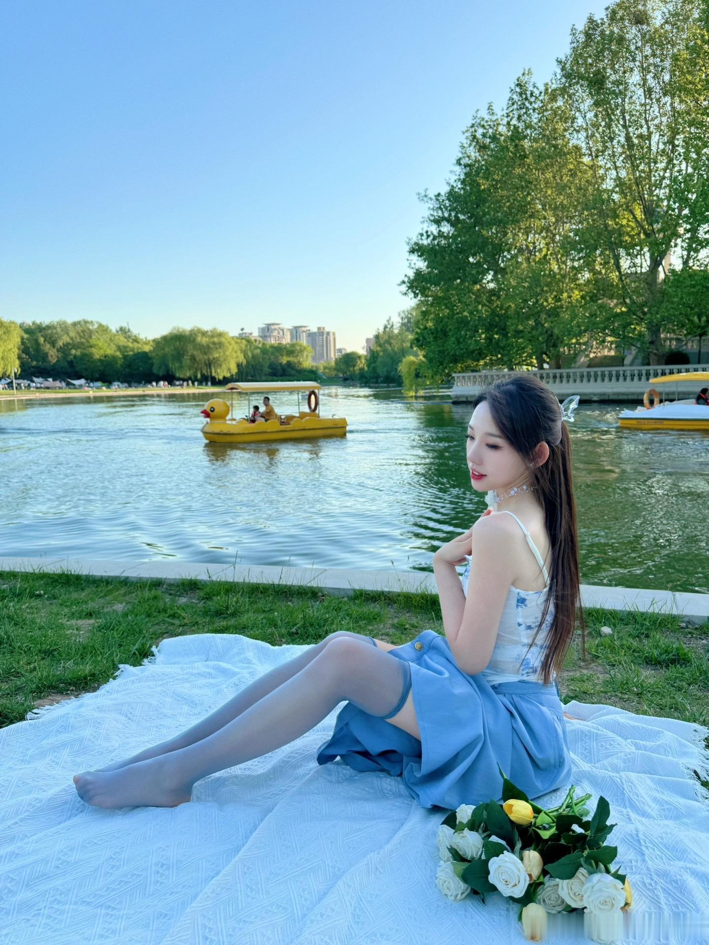 青青河边草，与自然融为一体～ ​​​