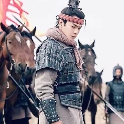 霍去病打仗为啥总能精准找到匈奴人？汉将公孙敖曾向他请教：为啥别人一进草原上就迷路