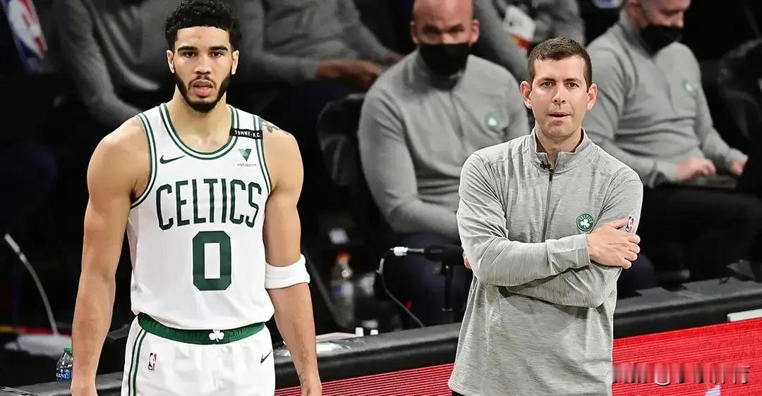 记者：大家不要责怪史蒂文斯，是绿军老板决定交易布朗
近日，NBA记者MarcSp