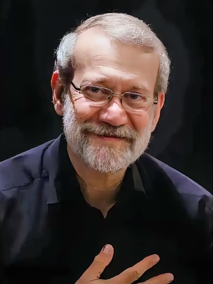 拉里贾尼‬之死，引发了普通伊朗人的强烈共鸣。他并非普通人，他本可以选择权力的舒适