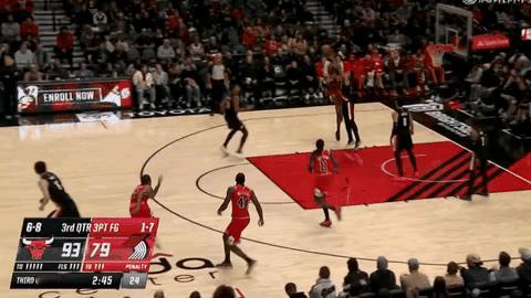 假如杨瀚森这球打进，开拓者又怎么会被绝杀？
由于杨瀚森在上场比赛表现出色，加上开