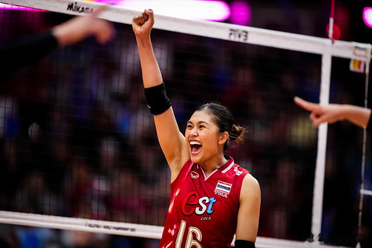 2025年女排世锦赛 第23场，A组，曼谷，🇹🇭泰国3-0瑞典🇸🇪（+1