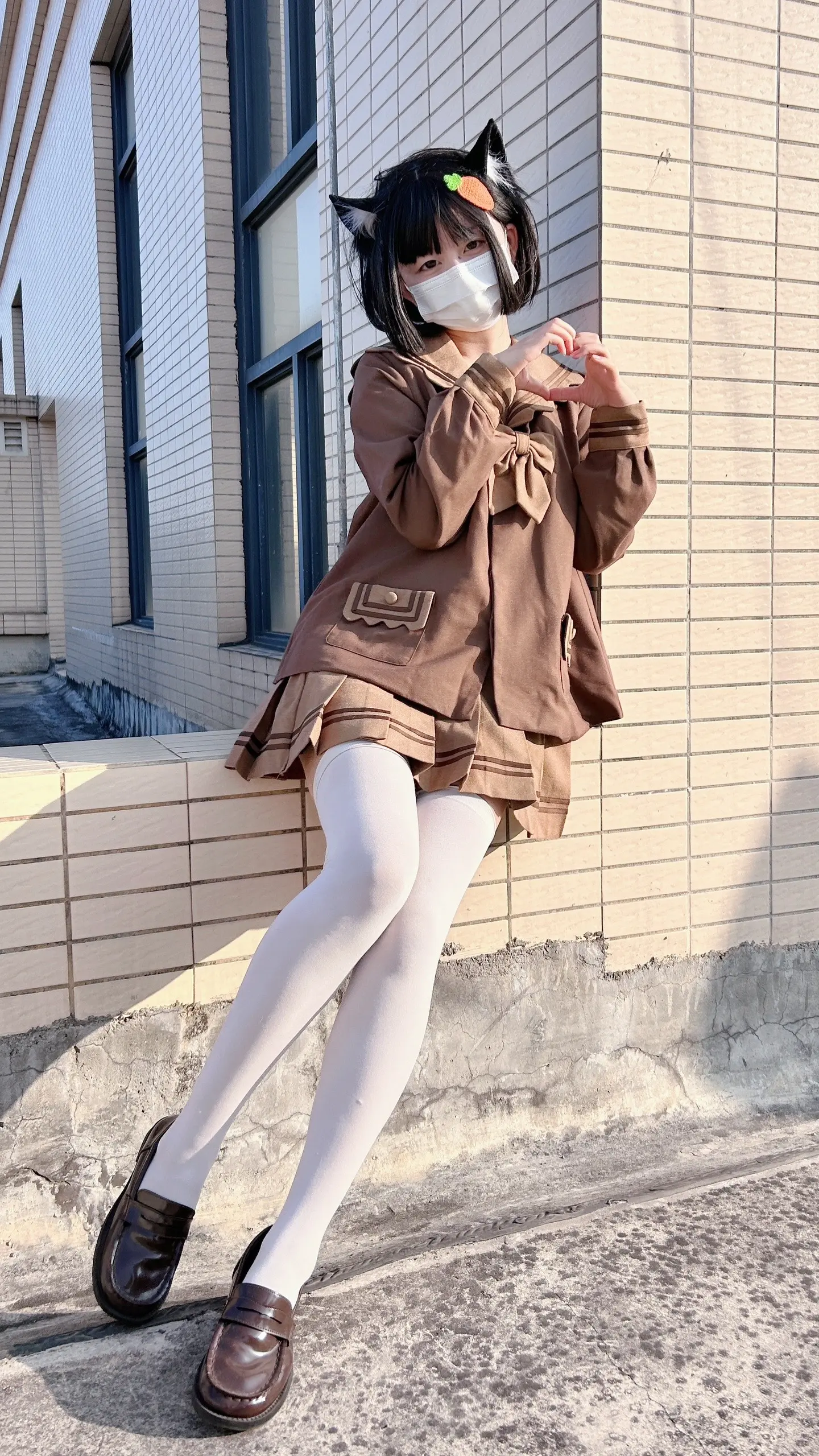 阿哟啊哟 爱吃甜甜的糖葫芦。