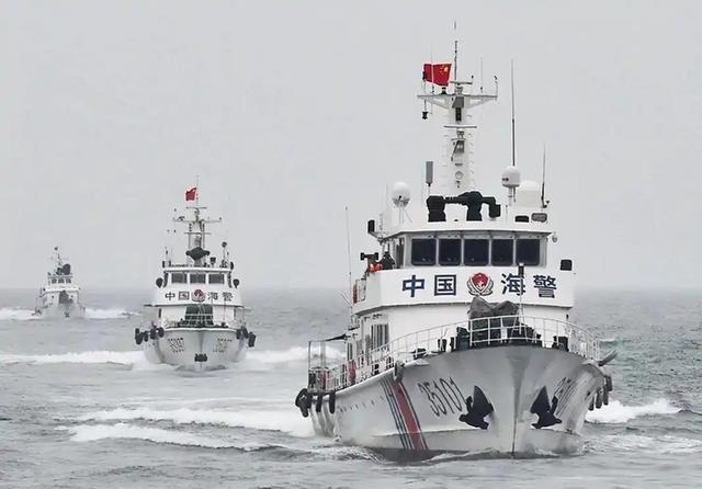 美国赌的是中国不敢开箱验货，但海警的那张海报，已经把底牌亮在了桌面上

美国这几