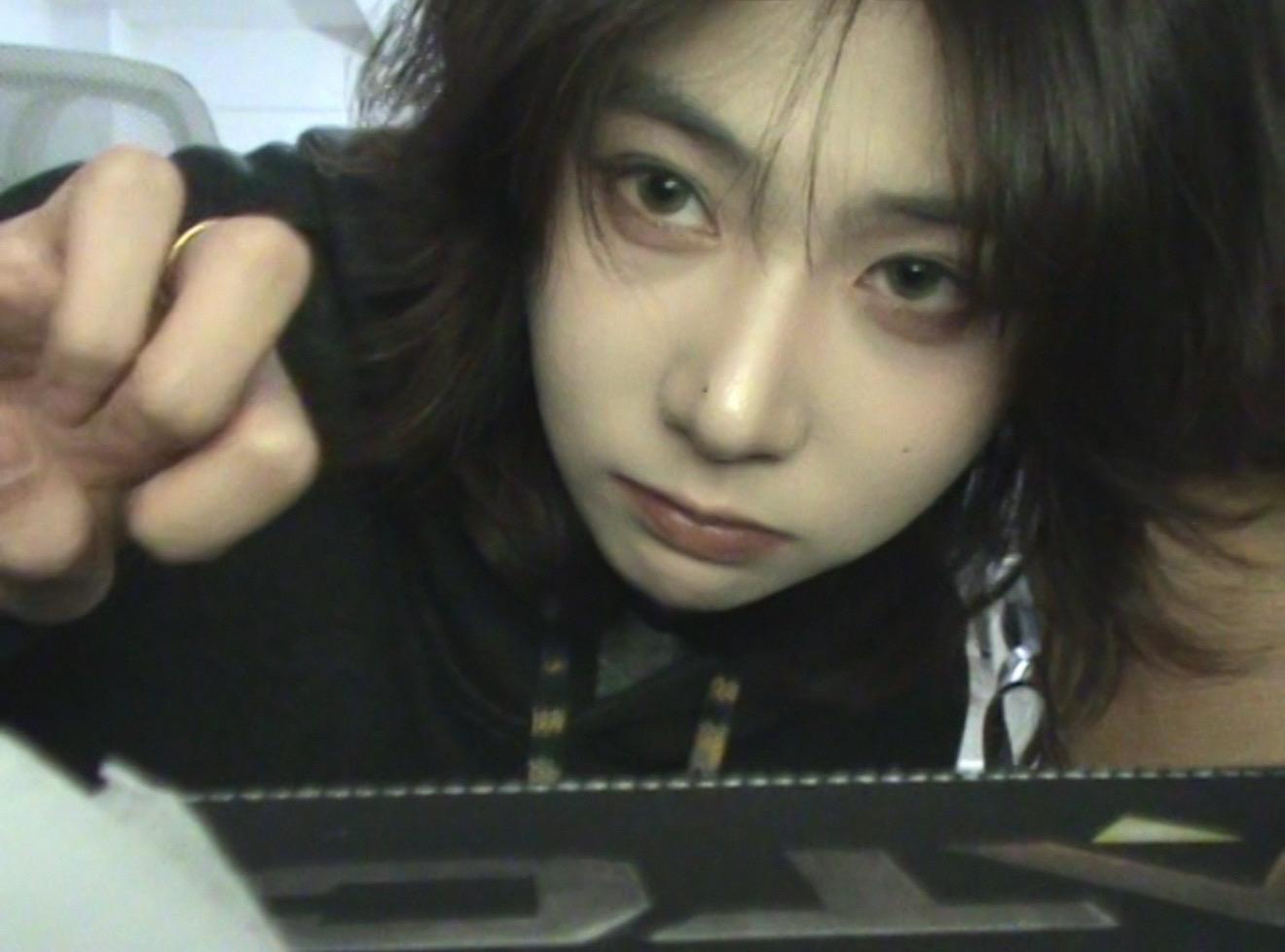 “想忘掉痛苦的记忆？”“想忘掉记忆中的喜悦。”