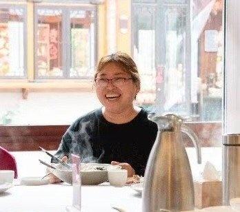 80碗暖心面送出台州暖新服务近日，台州市椒江区开展暖心服务，8家餐饮门店为新就业